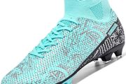 Brand New Donbest Men's Football Boots