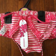 Girls BNWT three piece biniki age 7