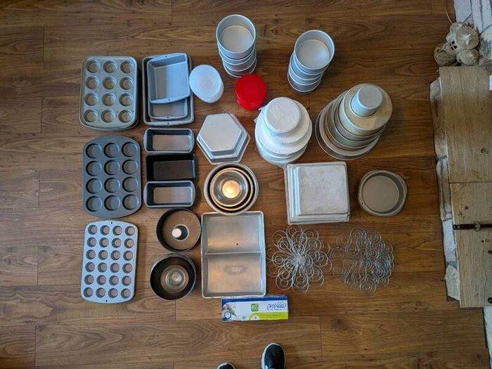 PME Cake Tins of various sizes and shapes.
