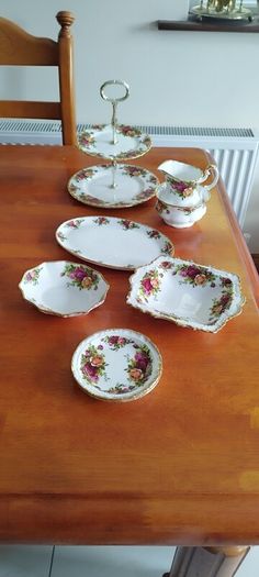 Old Country Roses