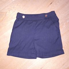 H & M Ladies Shorts (Size 34) / US 4