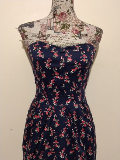 New Look Fitted Floral Dress