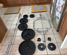 Brilliant Set! Olympic 25kg Hex Shrug  + Olympic 7 Foot 20kg Bar, Metal Weights, Deadlift Platforms!
