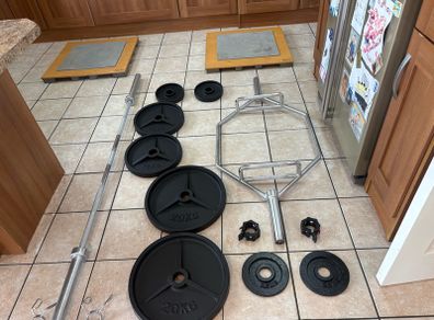 Brilliant Set! Olympic 25kg Hex Shrug  + Olympic 7 Foot 20kg Bar, Metal Weights, Deadlift Platforms!