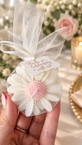 Daisy Candle Favors
