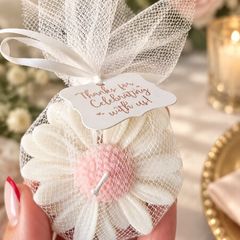 Daisy Candle Favors