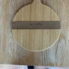 pizza or cheese bamboo board