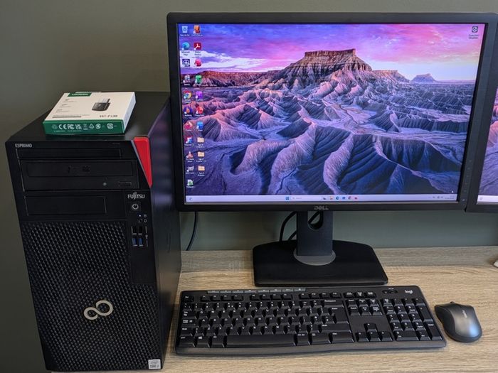 Fujitsu Esprimo P5010 Tower PC with Intel i7 10th Gen CPU 16GB DDR4 24" LCD Windows 11 & Office 2024 Pro, 1TB NVMe, Wifi, Bluetooth