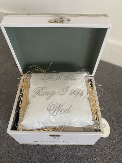 Wedding Keepsake hamper box with wedding accessories