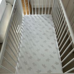 Baby Elegance Kim cot and mattress - Steam cleaned & santised