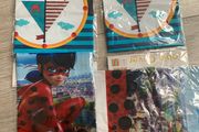 5 Birthday tablecloths (unpacked)