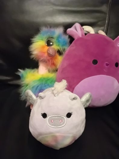 Mix toys and teddies