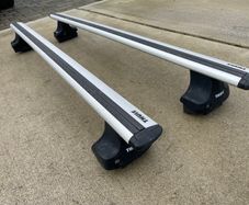 Thule WingBar Evo 135cm + Foot Pack 754
