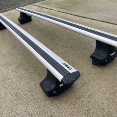 Thule WingBar Evo 135cm + Foot Pack 754