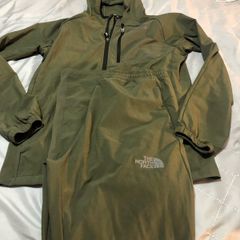 Boys Northface tracksuit size XXL reduced