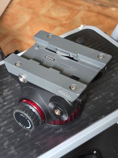 Manfrotto MVH502AH Fluid Video head - flat base