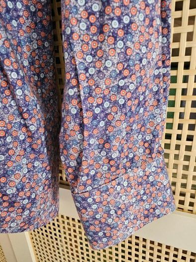 6th Sense Shirt M New