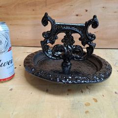 Cast iron boot scraper
