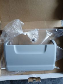 GENUINE Toyota Landcruiser 150, 2009- PZ495-J0550-AB, Primed for Painting
