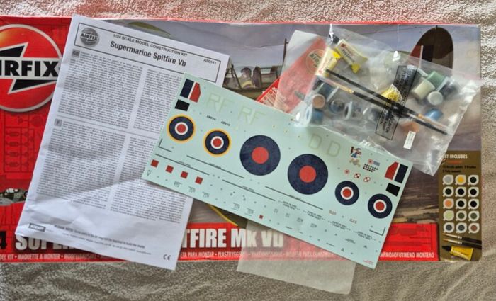 Airfix, 1/24th scale, Supermarine Spitfire MKVB