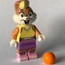 Lego LOLA BUNNY Minifigure Lego Looney Tunes Lego Minifigure Image 2