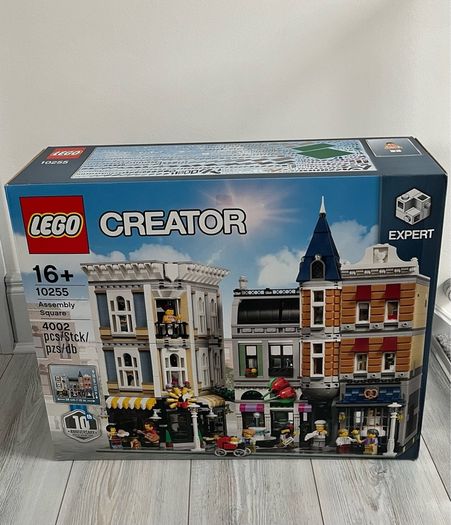 10255 Lego Assembly Square