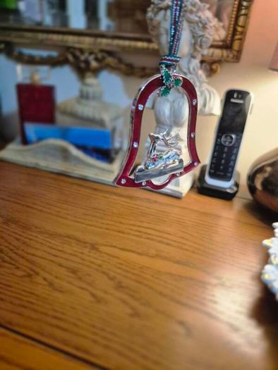 Newbridge Silverware Resting Reindeer Christmas Tree Decoration