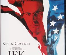 JFK (Oliver Stone Film) [1991] Kevin Costner, Kevin Bacon, Tommy Lee Jones, Gary Oldman, Joe Pesci & Donald Sutherland [DVD Movie]