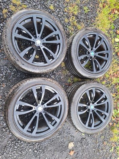 20" Genuine Bmw X5 M Sport Alloys with tyres