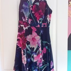 Dress Lipsy