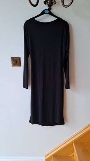 Black ruched dress (Mela London)