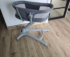 Chico Hug 4 in 1 Crib