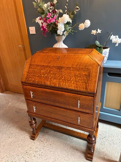1920's Oak Bureau