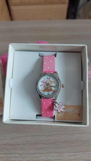 Boofle branded girls watch - (NEW)