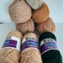 New vintage yarn 60% wool knitting /crochet/crafts Image 2
