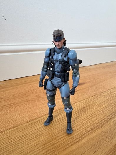 Figma Solid Snake MGS2 action figure ver 2.0