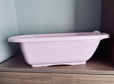 baby pink baby bath