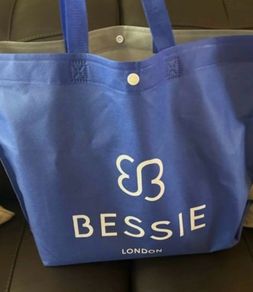 hand bag