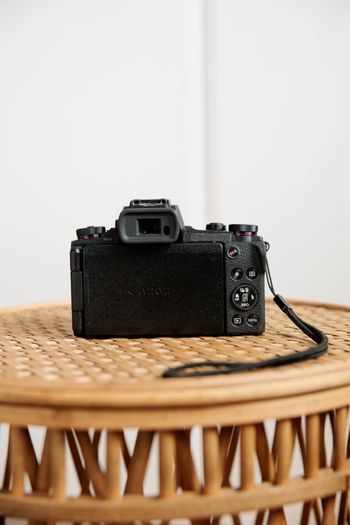 Canon Powershot G1x mark iii point and shoot with accessories