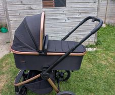 Zummi Solo Stroller Baby