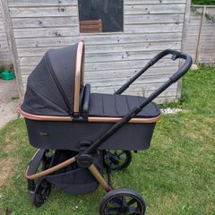 Zummi Solo Stroller Baby