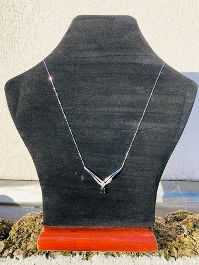 Brand New 9ct White Gold Sapphire & Diamond Necklace
