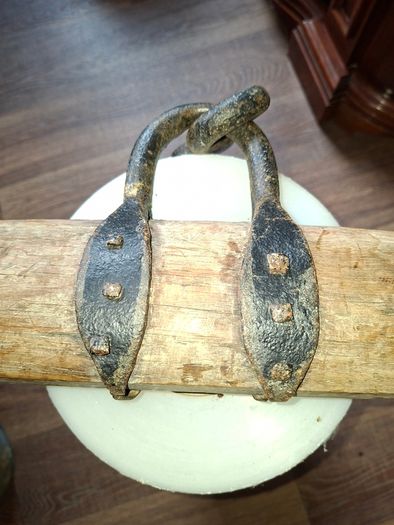 Rare 19th-Century Antique Hanging Beam Balance Scale, Forged Made Hanger, historically used to measure goods like Flour or Sugar.
