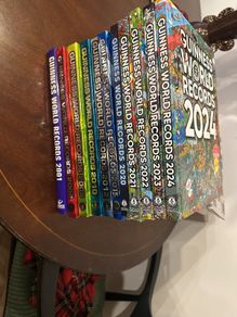 Guinness World Records Books Collection
