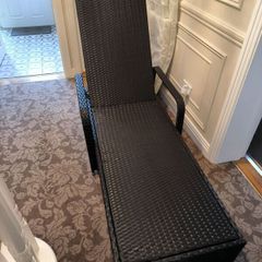 sun lounger