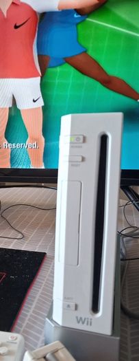 Nintendo Wii Bundle , 11 Games, 2 Controllers, HDMI Converter