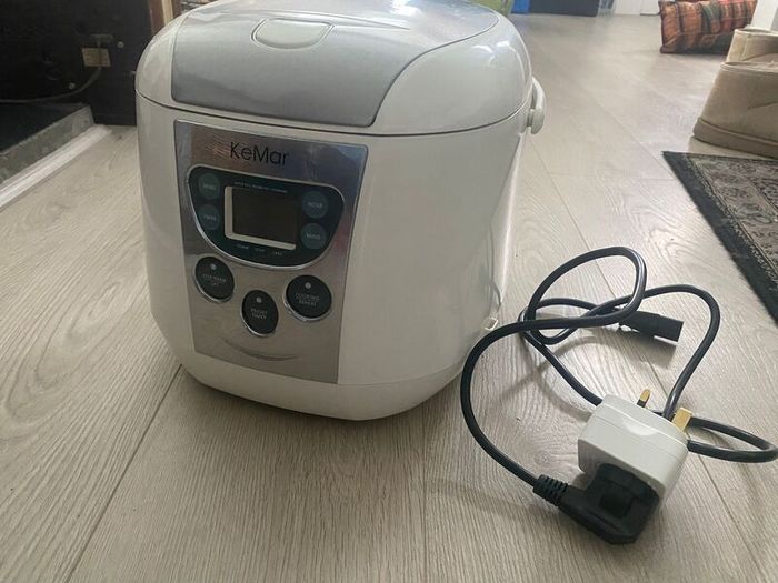 Multifunction rice cooker and steamer 'Kemar'