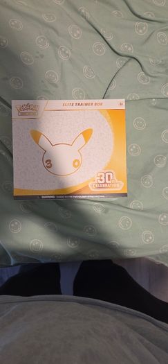 Pokemon 30th Anniversary ETB