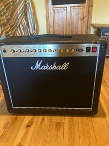 Marshall DSL40C and Footswitch