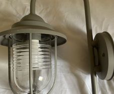Outdoor wall light